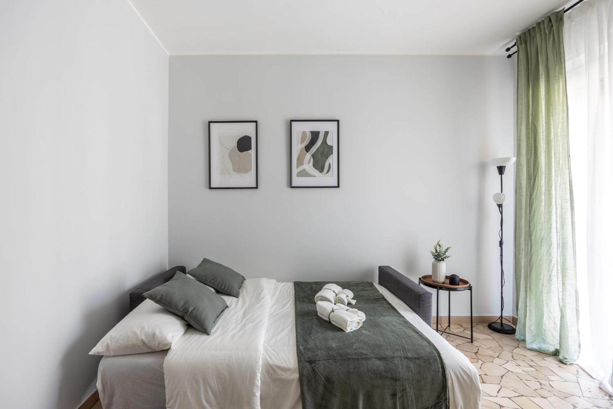 8 Min Dalla Metro Casa Elegante Con Netflix E Wifi 米兰 外观 照片