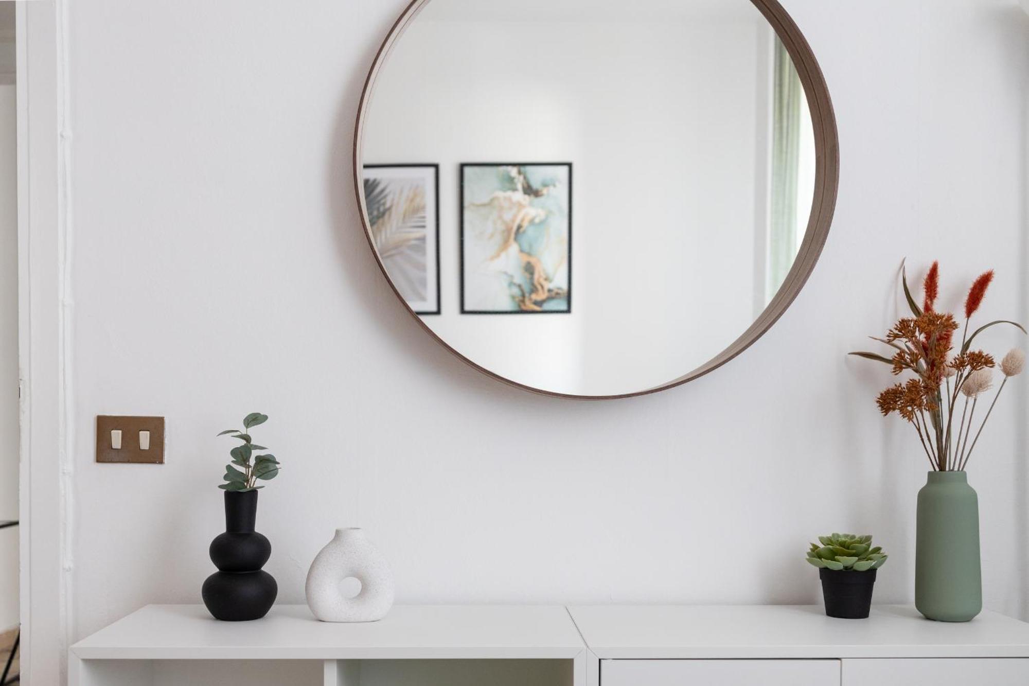 8 Min Dalla Metro Casa Elegante Con Netflix E Wifi 米兰 外观 照片