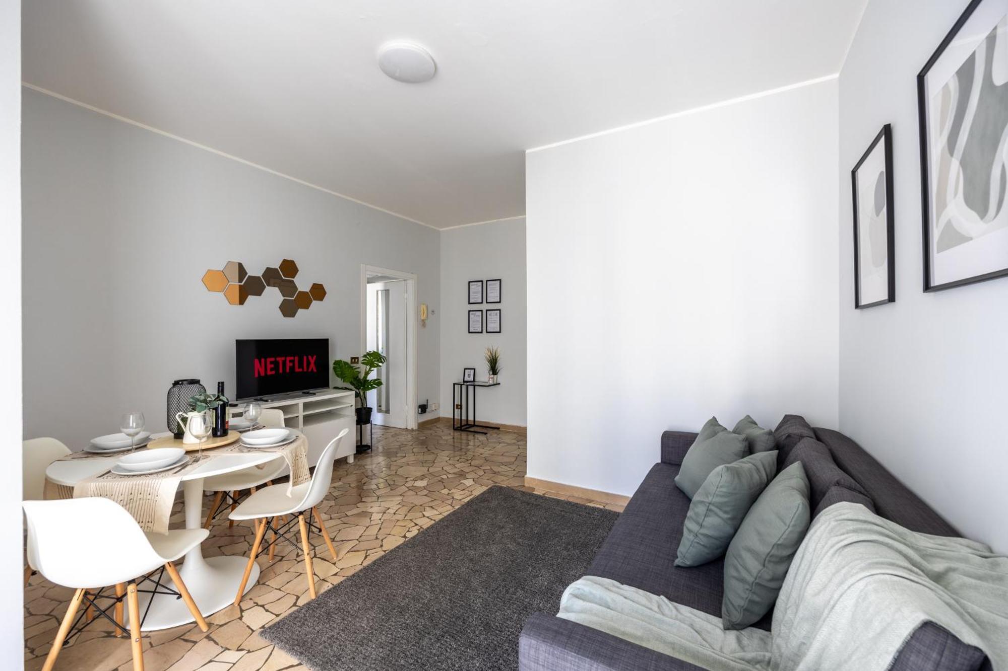 8 Min Dalla Metro Casa Elegante Con Netflix E Wifi 米兰 外观 照片