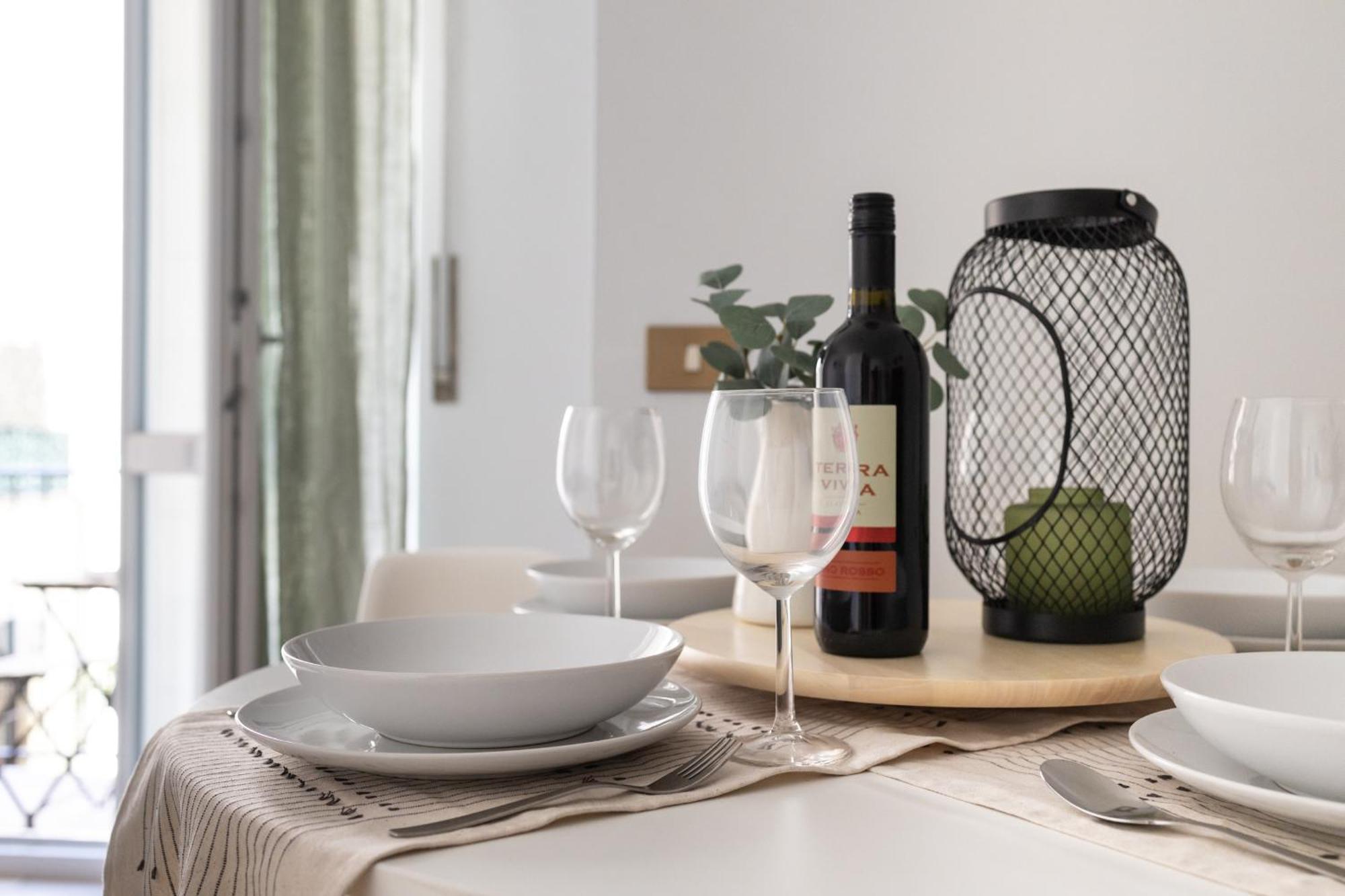 8 Min Dalla Metro Casa Elegante Con Netflix E Wifi 米兰 外观 照片