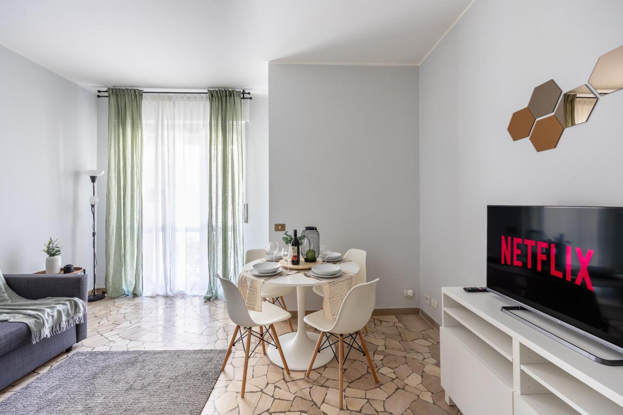 8 Min Dalla Metro Casa Elegante Con Netflix E Wifi 米兰 外观 照片